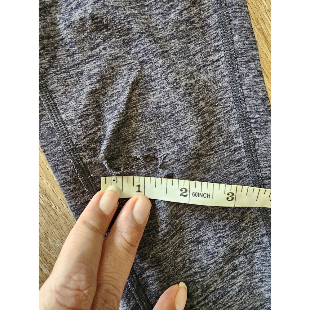 Alo Leggings Womens Size XXS Gray High Waist Pants Athletic Stretch Damage HOLE - Picture 4 of 8